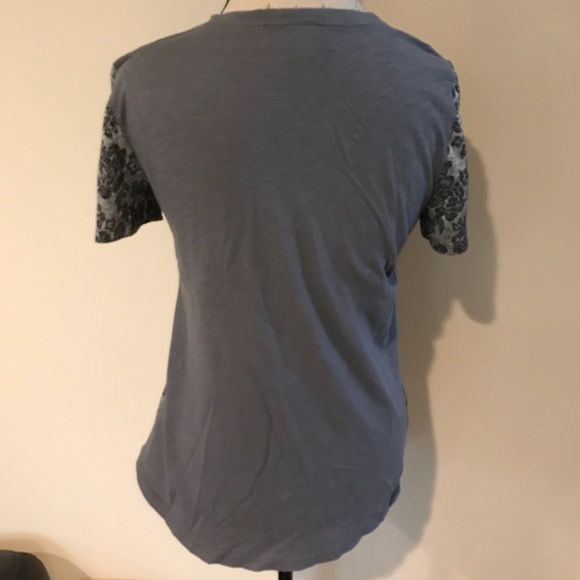 Loft Tee - Picture 2 of 3